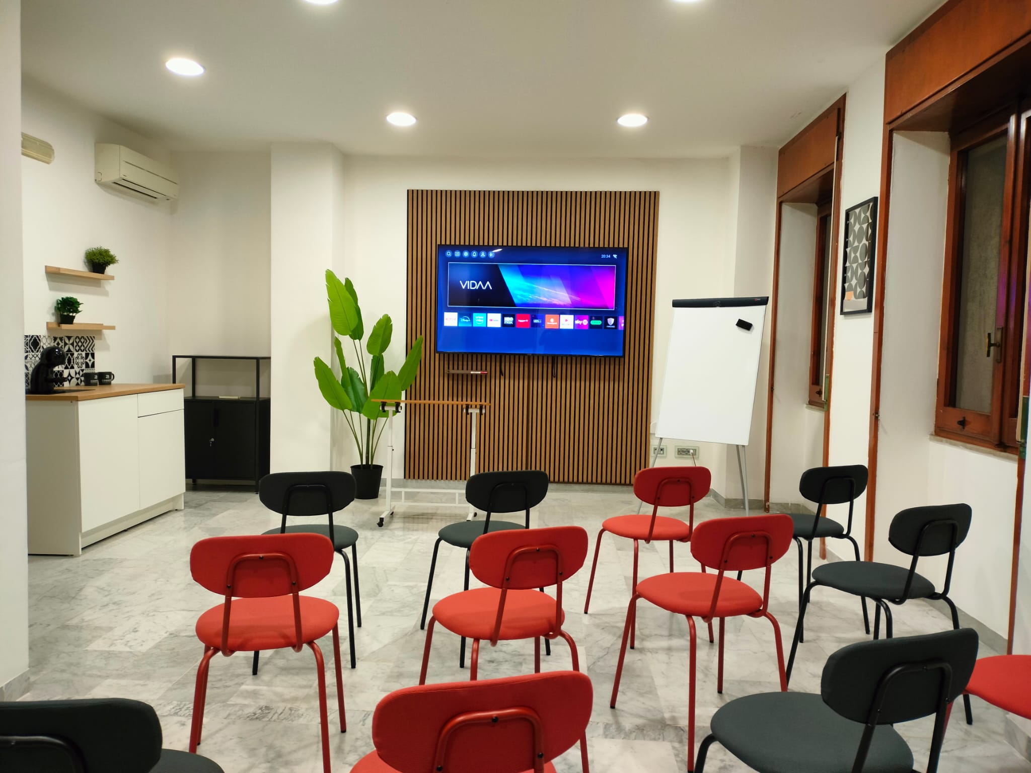 Sala formazione Coworxs Sala formazione Salerno